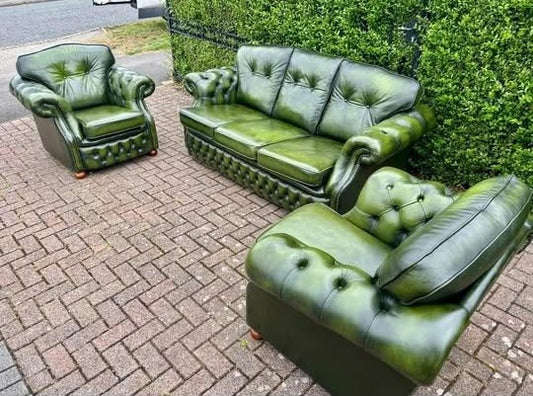 Beautiful Parliament Green Saxon Of Bolton Chesterfield Suite!