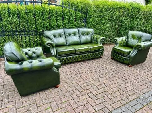 Beautiful Parliament Green Saxon Of Bolton Chesterfield Suite!