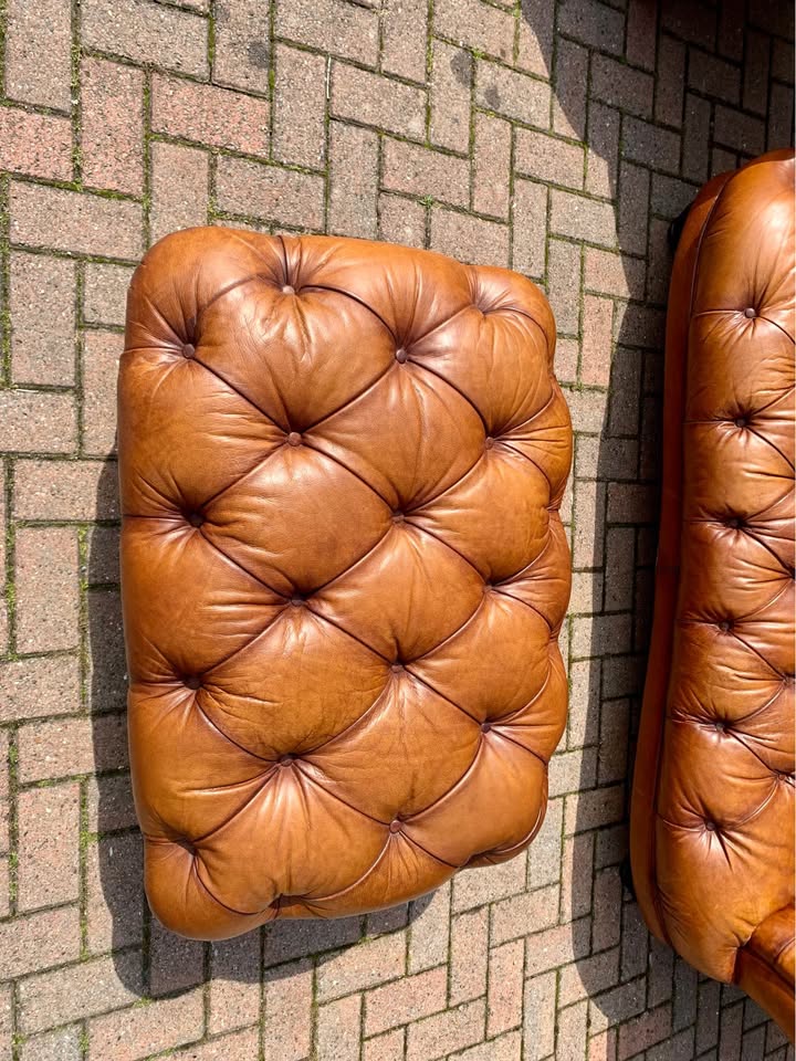 TETRAD OSKAR CHESTERFIELD SUITE SEE ADD DETAILS ATTACHED FULL UK DELIVERY 🚚 AVAILABLE